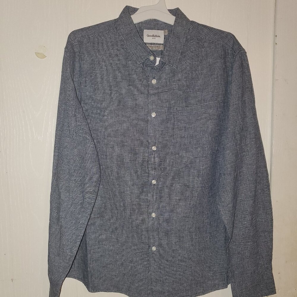 Goodfellow & Co long mens long sleeve button shirt
